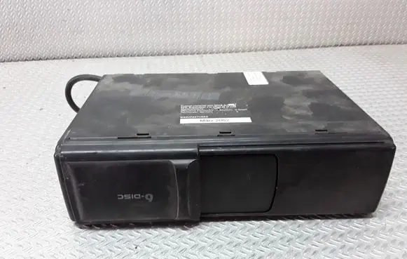CD/DVD changer