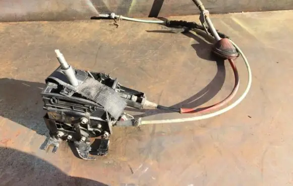 Audi A8 S8 D2 4D Gear shift cable linkage