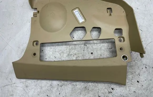 BMW 3 F30 F35 F31 Dashboard lower bottom trim panel 9218558 10822910