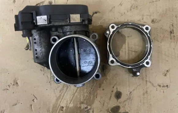 Audi A6 S6 C6 4F Throttle valve 06E133062C 0912091630 A2C53103765
