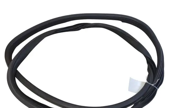 Citroen Berlingo Front door rubber seal 