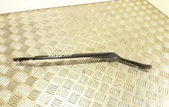 Volkswagen Phaeton Front wiper blade arm