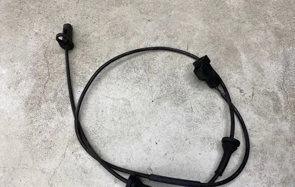 Volvo XC70 ABS brake wheel speed sensor 