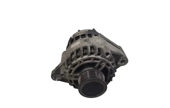 Opel Zafira B Generator/alternator