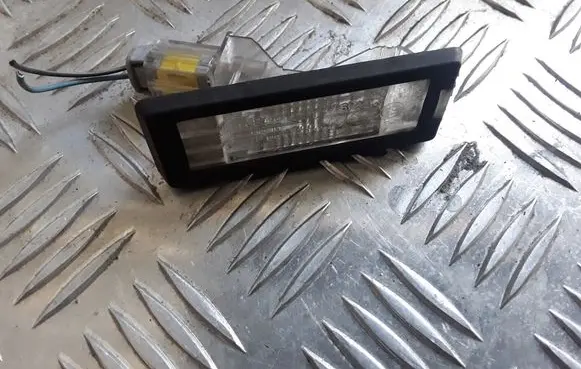 Renault Scenic II - Grand scenic II Number plate light 8200013577
