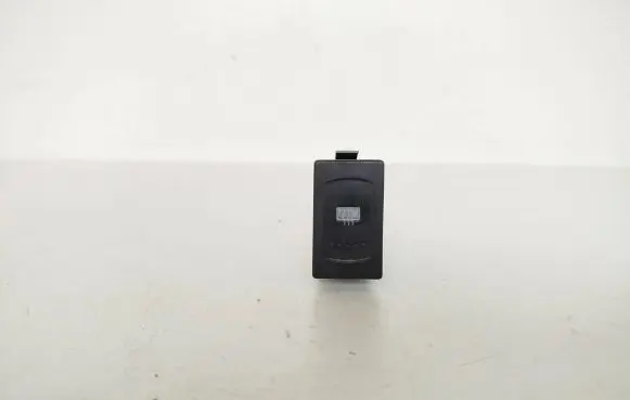 Volkswagen PASSAT B5 Windscreen/window heater switch 3B0959621C
