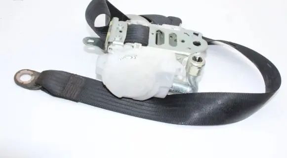 Lexus CT 200H Front seatbelt