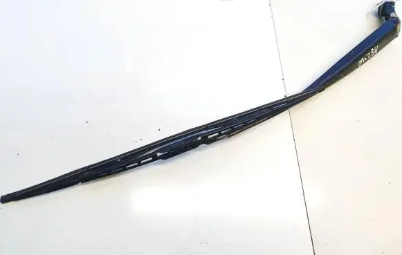 Lexus IS 220D-250-350 Front wiper blade arm