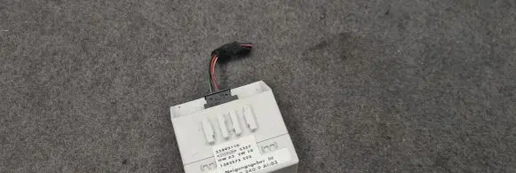 BMW 5 E39 Alarm control unit/module 8382240