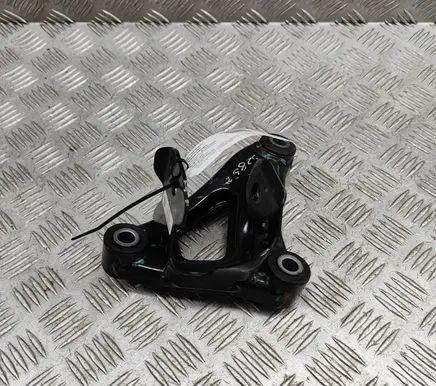 Tesla Model Y Engine mounting bracket 111023300C