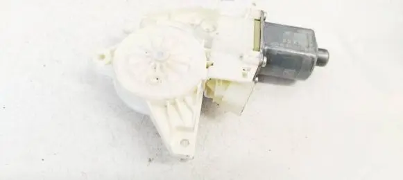 Mercedes-Benz C AMG W204 Rear door window regulator motor A2048200642
