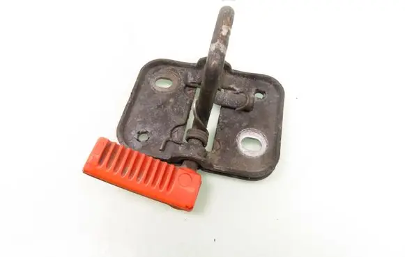 Volkswagen Jetta VI Engine bonnet/hood lock/latch loop/hook 1K8823186D