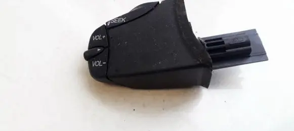 Ford Focus Steering wheel buttons/switches 98AB14K147AC