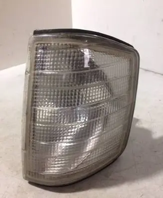 Mercedes-Benz 190 W201 Front indicator light 