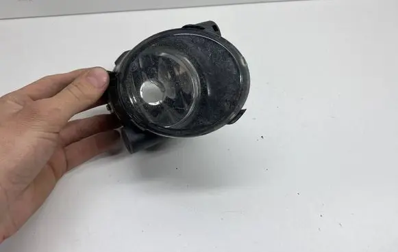 Volvo V70 Front fog light 31213101 03SG007