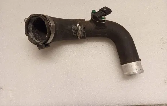 Hyundai Tucson TL Intercooler hose/pipe 28263-2B740