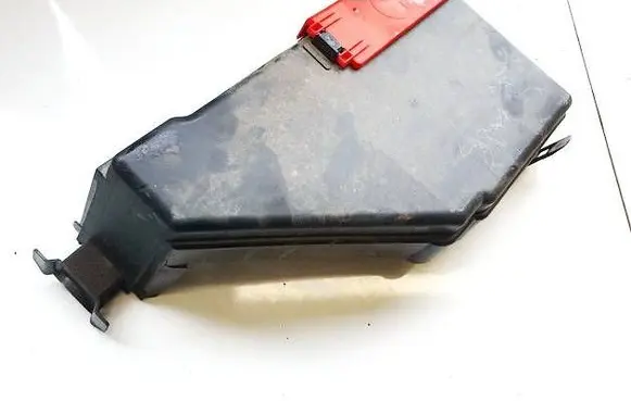 Renault Austral Fuse box cover 284B86US1A FG000634PS
