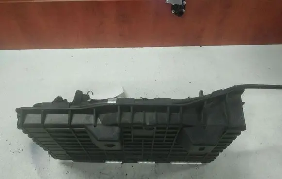 Jaguar XF X250 Battery tray 8X2310764AD