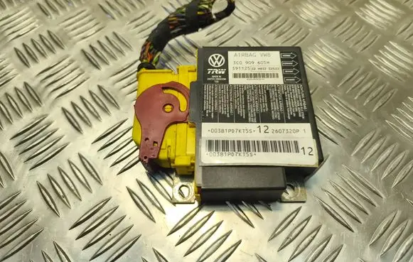 Volkswagen PASSAT B6 Airbag control unit/module 3C0909605M 391125 12H032S2522