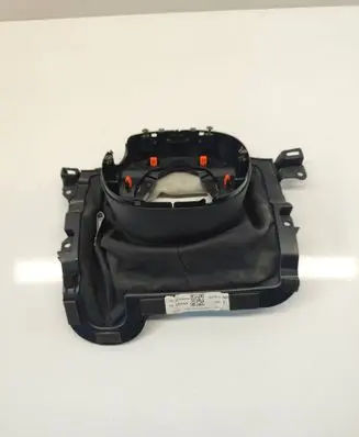 Ram 1500 Steering wheel column trim 2409610TX7 5YP11TX7AD 6DZ79TX7AA