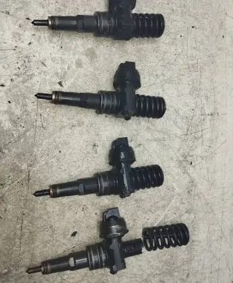Audi A4 S4 B6 8E 8H Fuel injector
