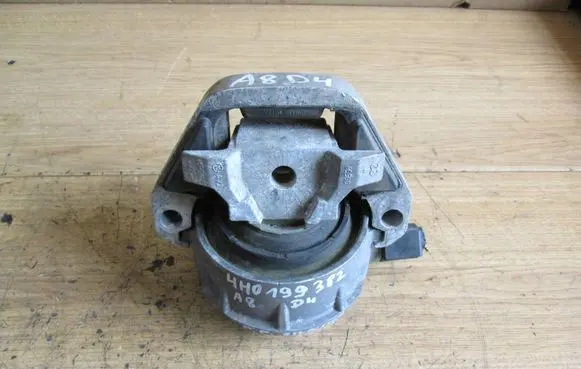Audi A8 S8 D4 4H Engine mount vacuum valve 4H0199382