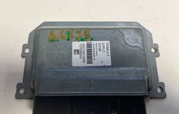 Renault Zoe Other control units/modules A3C03214305 20198 283G04943R