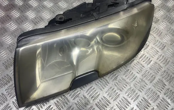 Skoda Superb B5 (3U) Headlight/headlamp 24675300 24675400