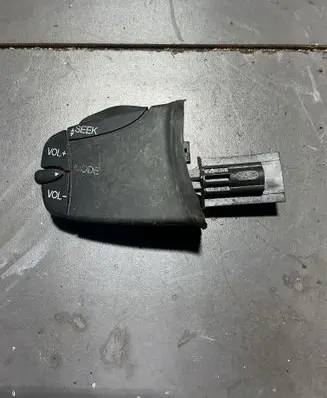 Ford Mondeo Mk III Multifunctional control switch/knob 98ab14k147ac