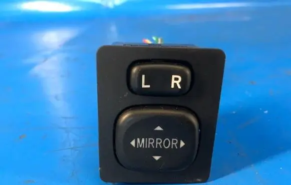 Toyota Prius (XW30) Wing mirror control module 8487034010