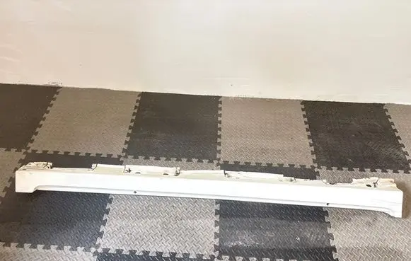 Toyota Verso Sill 758500F010