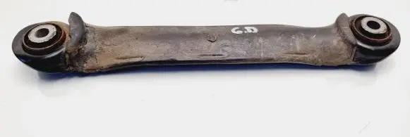 Mercedes-Benz C W203 Rear control arm 2013520938