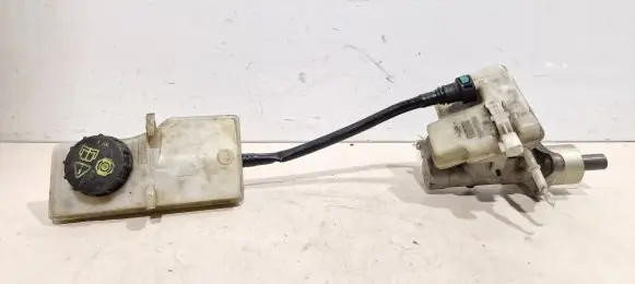 Ford Focus C-MAX Master brake cylinder 03350886401
