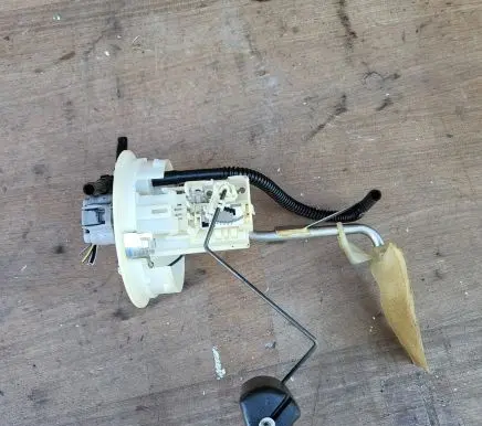 Mitsubishi Space Star In-tank fuel pump 11077