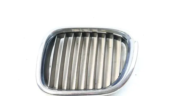 BMW Z3 E36 Front grill 8412949 51138412949