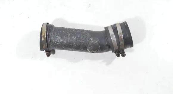 Porsche 911 996 Turbo air intake inlet pipe/hose 99611062470