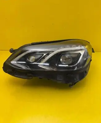 Mercedes-Benz E W212 Headlight/headlamp A2128205539