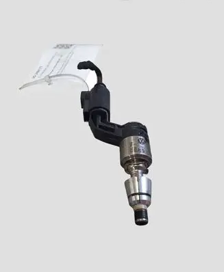 Volkswagen PASSAT B6 Fuel injector 03C906036J 4D0971992