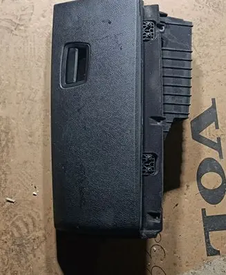 BMW 7 F01 F02 F03 F04 Glove box 51459112165 9112165 72758411