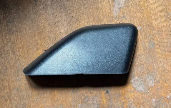 Subaru B9 Tribeca Roof trunk box 23371D