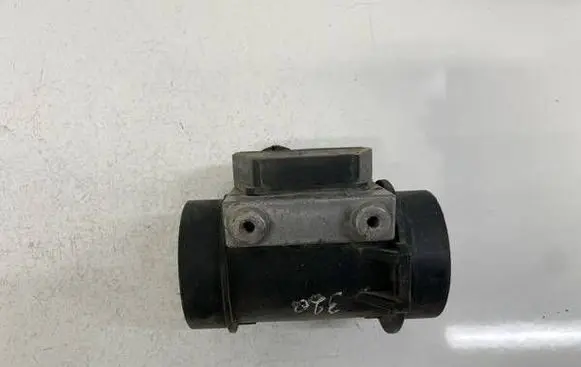 BMW 3 E36 Mass air flow meter 0280212010 1718521.9