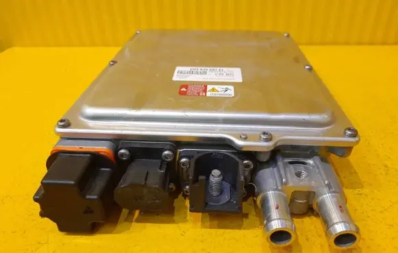 Audi e-tron Hybrid / electric car battery V03826687EL 01760057