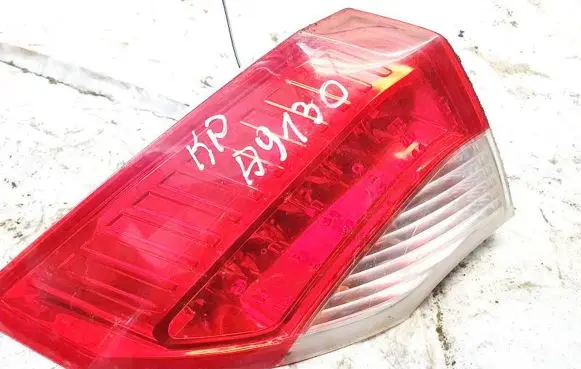 Renault Laguna III Rear/tail lights mde206071