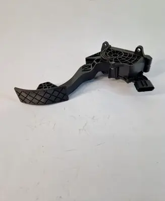 Volkswagen Polo V 6R Accelerator throttle pedal 0280755223