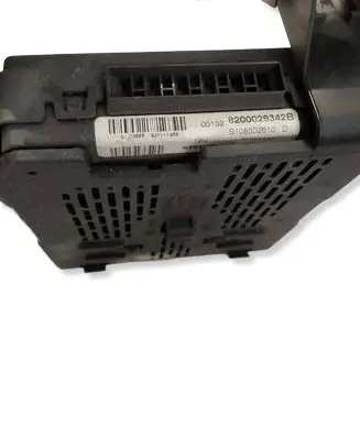 Renault Clio II Fuse module 8200029342B