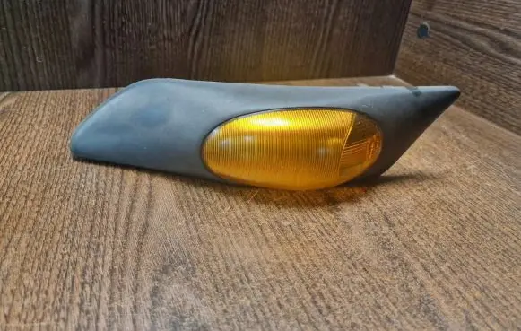 Iveco Daily 3rd gen Front fender indicator light 500322578