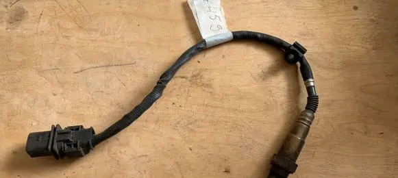 Opel Insignia A Lambda probe sensor 55566184
