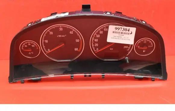 Speedometer (instrument cluster)