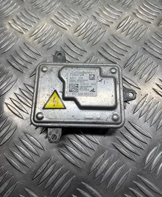 Mini One - Cooper R57 Headlight ballast module Xenon 7255724 10EEG090709 130732926301