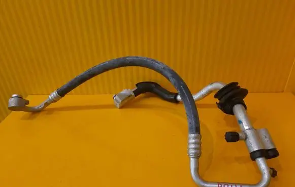 Audi A4 S4 B8 8K Air conditioning (A/C) pipe/hose 8K1260712A